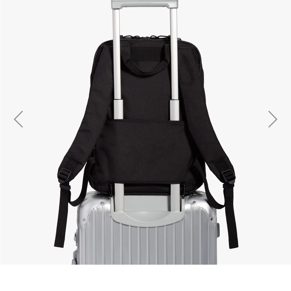 Lo & Sons Hanover 2 Deluxe Backpack - Picture 4 of 9